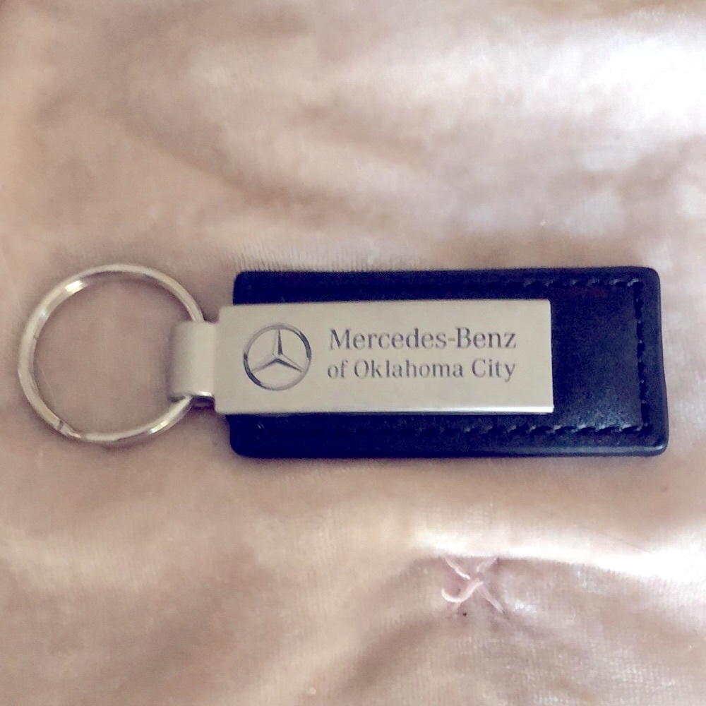 Mercedes Benz Genuine Black Leather Metal Tag Key Ring Keychain Oklahoma City